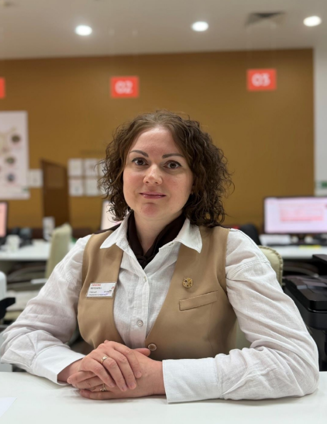 Первомайский район Луц Елена Николаевна, главный специалист, Воровского, 46.jpeg